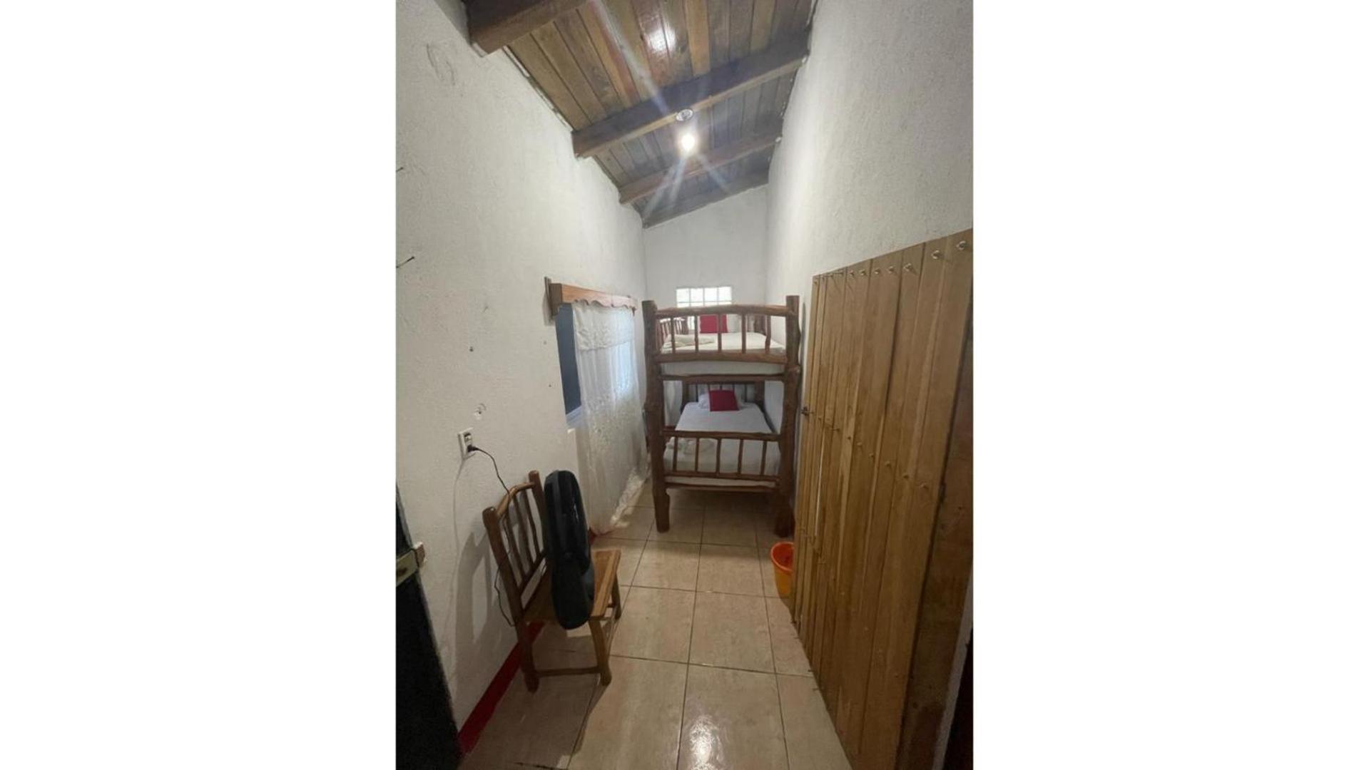 Hostal Blood Moon Rio Dulce Exterior photo